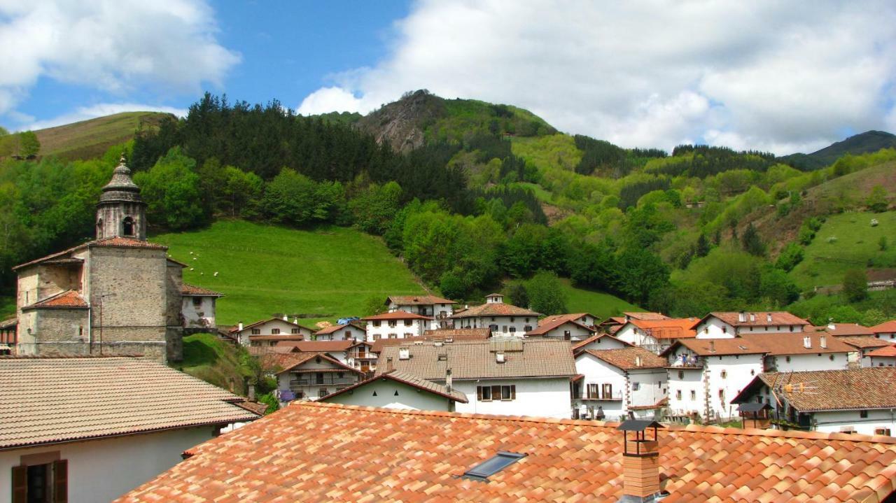 Albergue Olasenea Aterpea Zubieta Exterior foto
